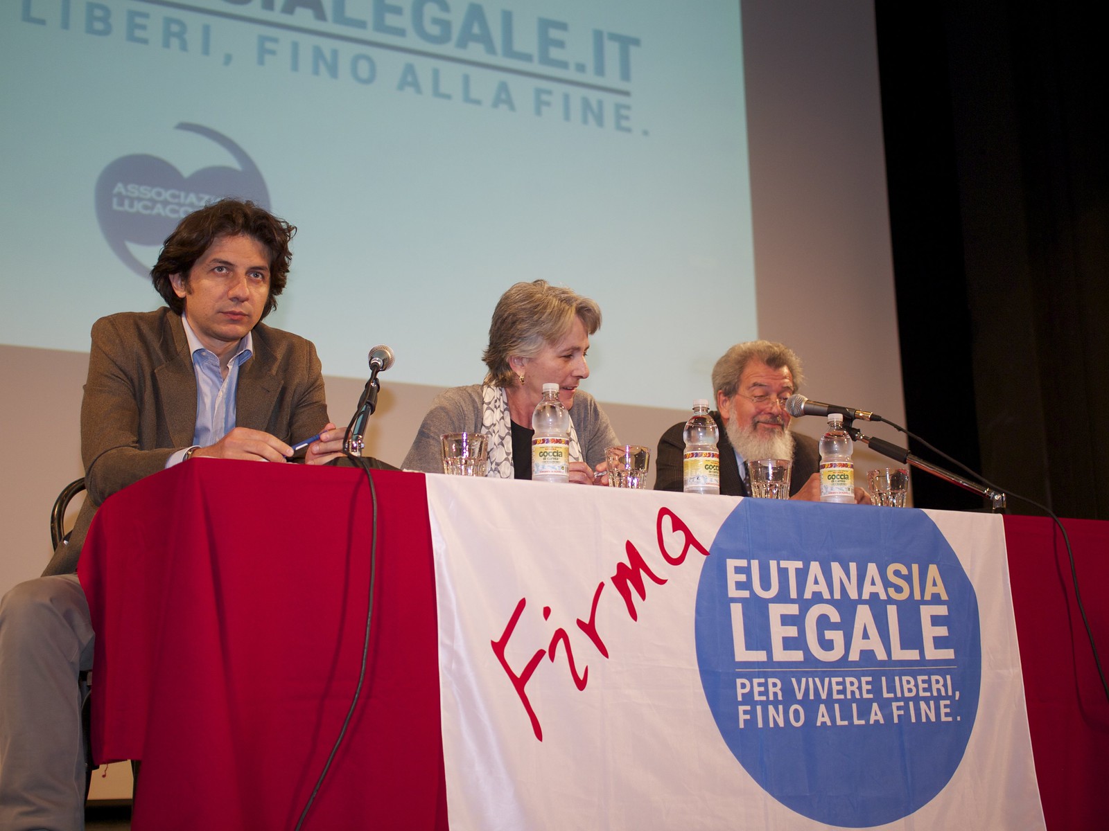 Mobilising for euthanasia in Italy: Courts and the political agenda